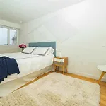 Terraza De Corrida By Silastur Apartman Gijón